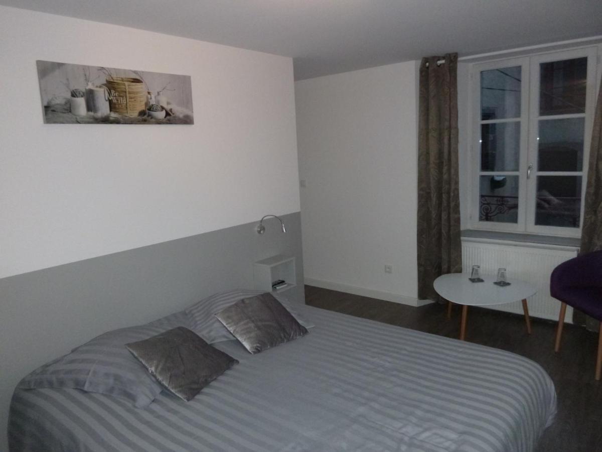 Le Bouddha Besse Bed & Breakfast Dış mekan fotoğraf