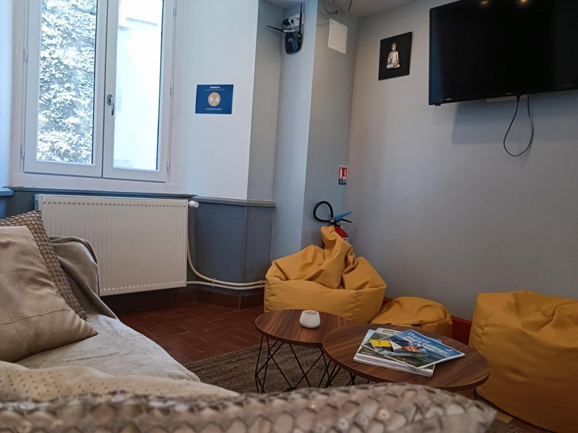 Le Bouddha Besse Bed & Breakfast Dış mekan fotoğraf